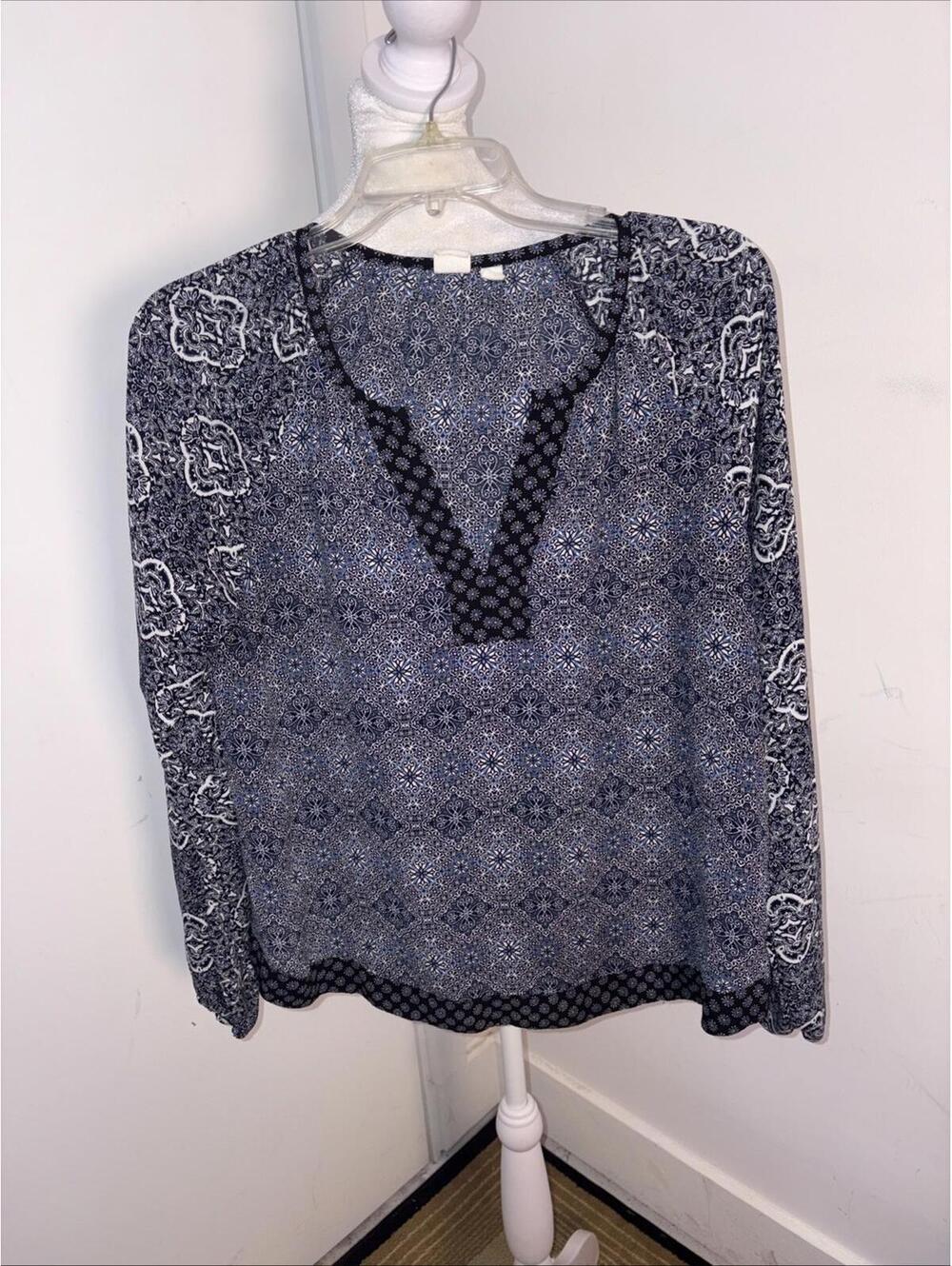 Gap Blouse Women's‎ Small Blue V-Neck Long Sleeve Boho Casual Top Printed Sexy